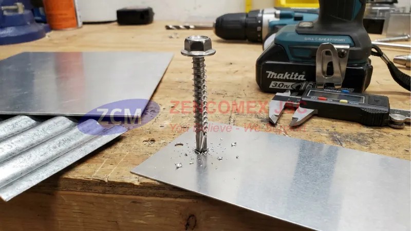 Cấu tạo vít tự khoan inox với mũi khoan đuôi cá, thân ren và khả năng tự khoan tự tạo ren_5
